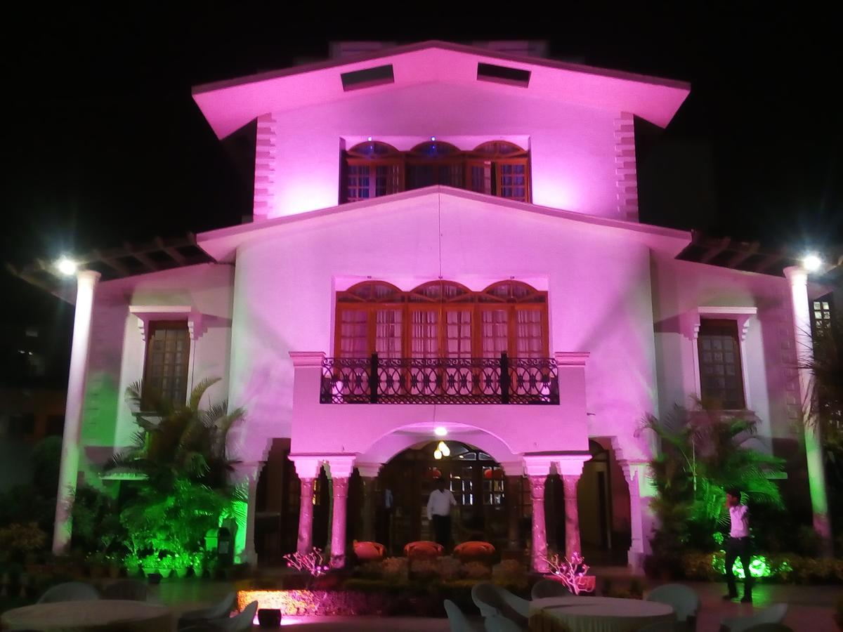 Celebration Hotel And Resort Rewa Exterior photo